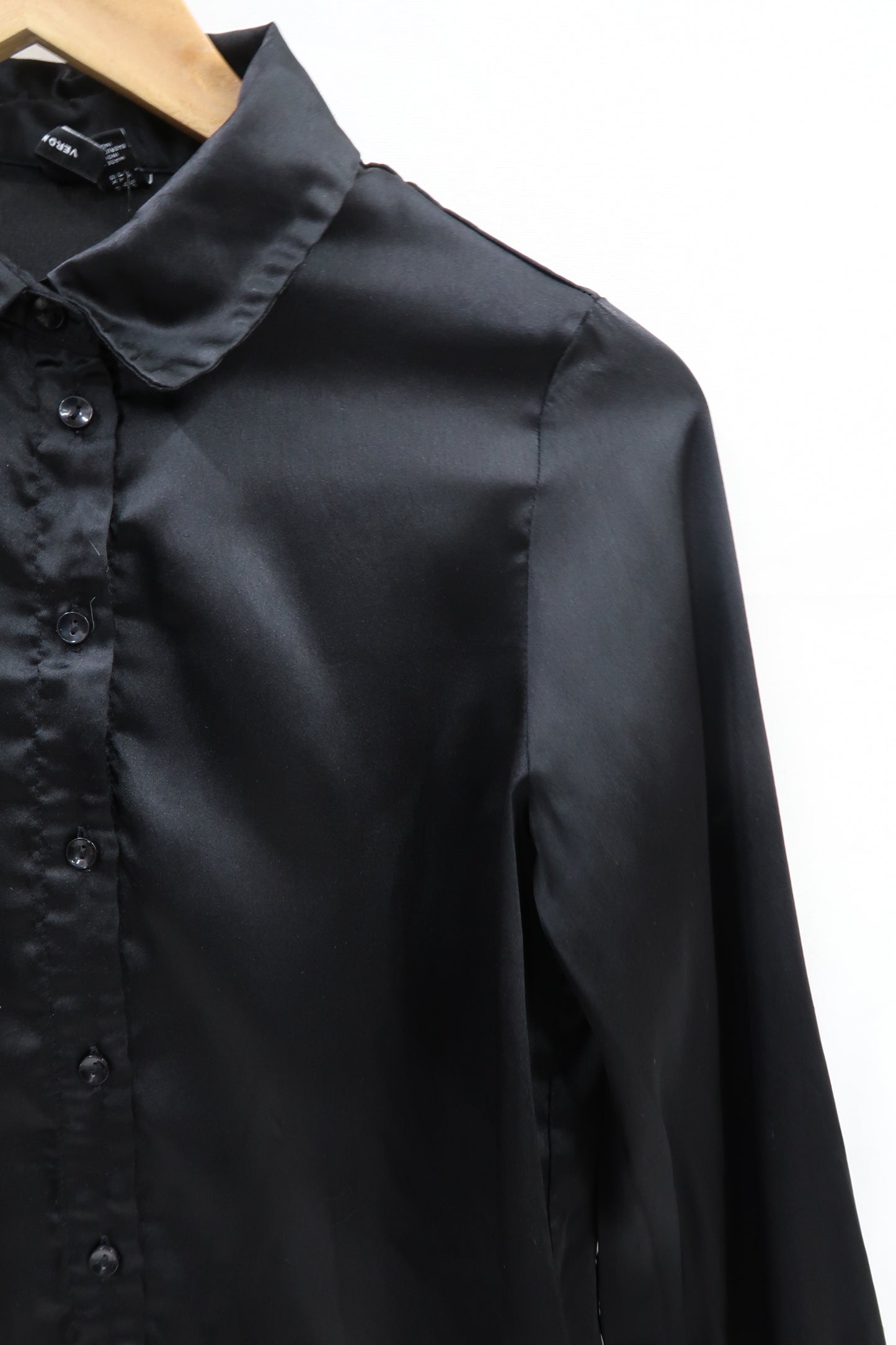 Chemise noire en satin - Vero moda - XS