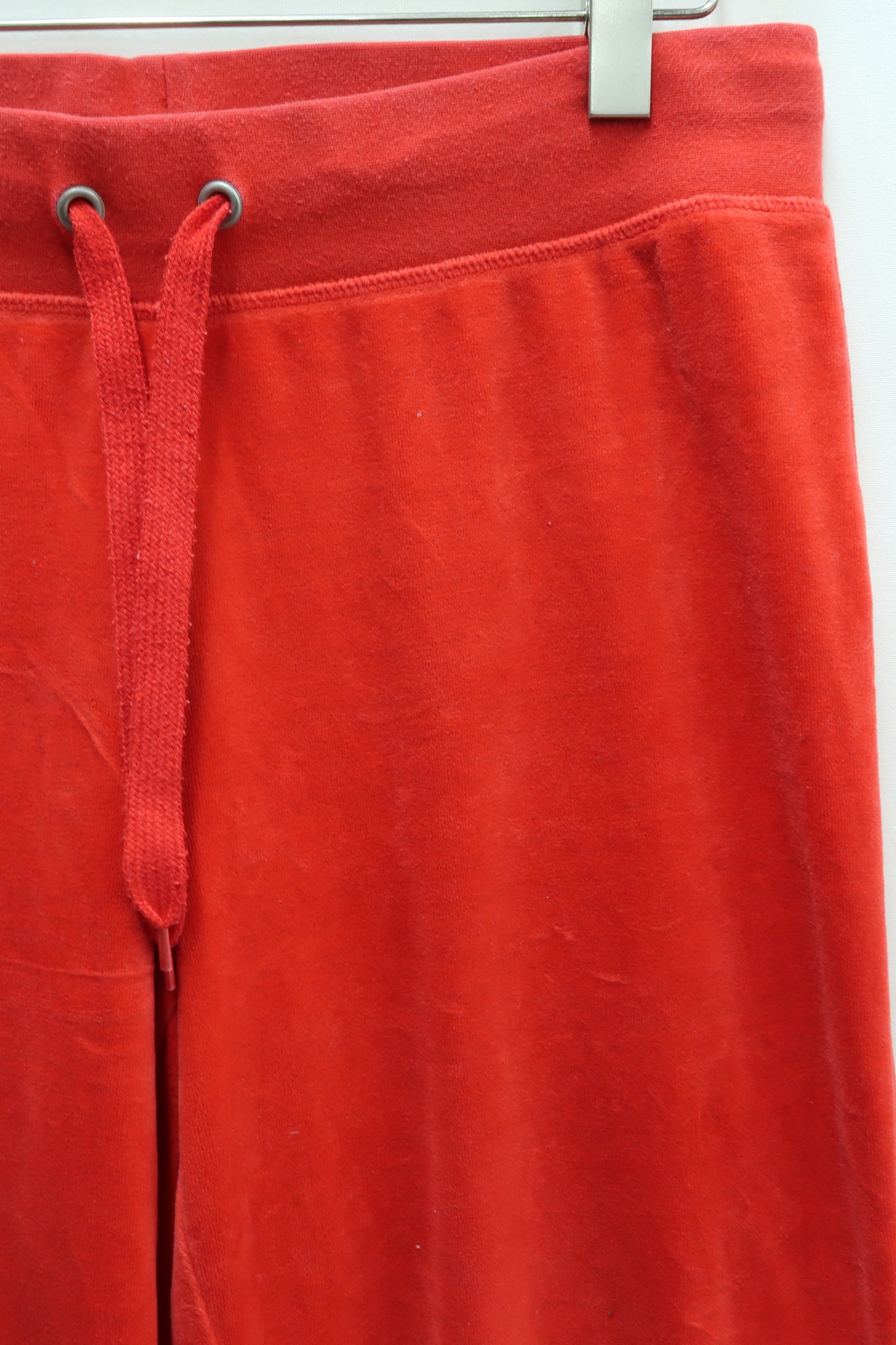 Jogging rouge en velour - C&A - L