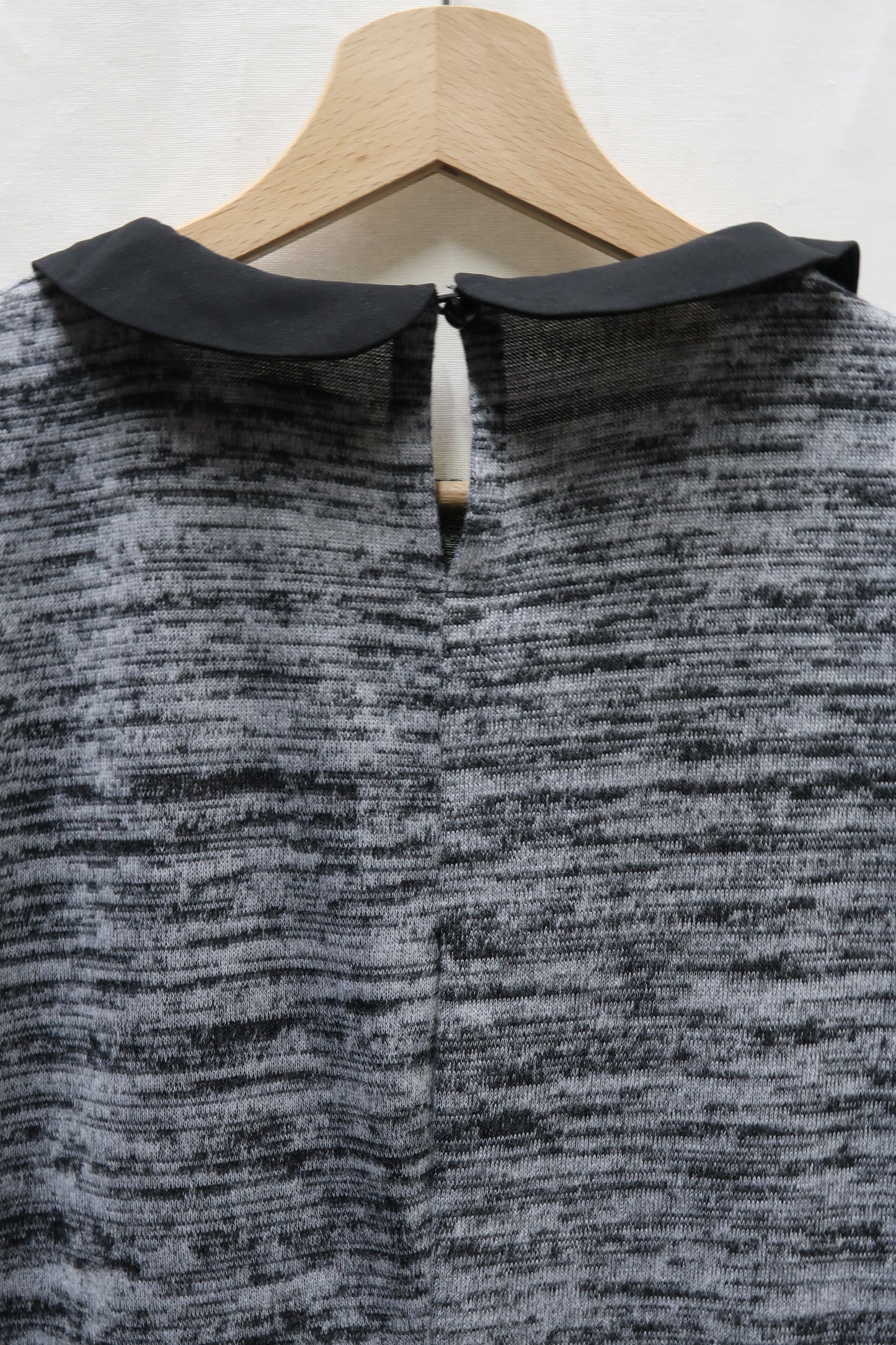 Robe grise chinée et col noir - Mim - M
