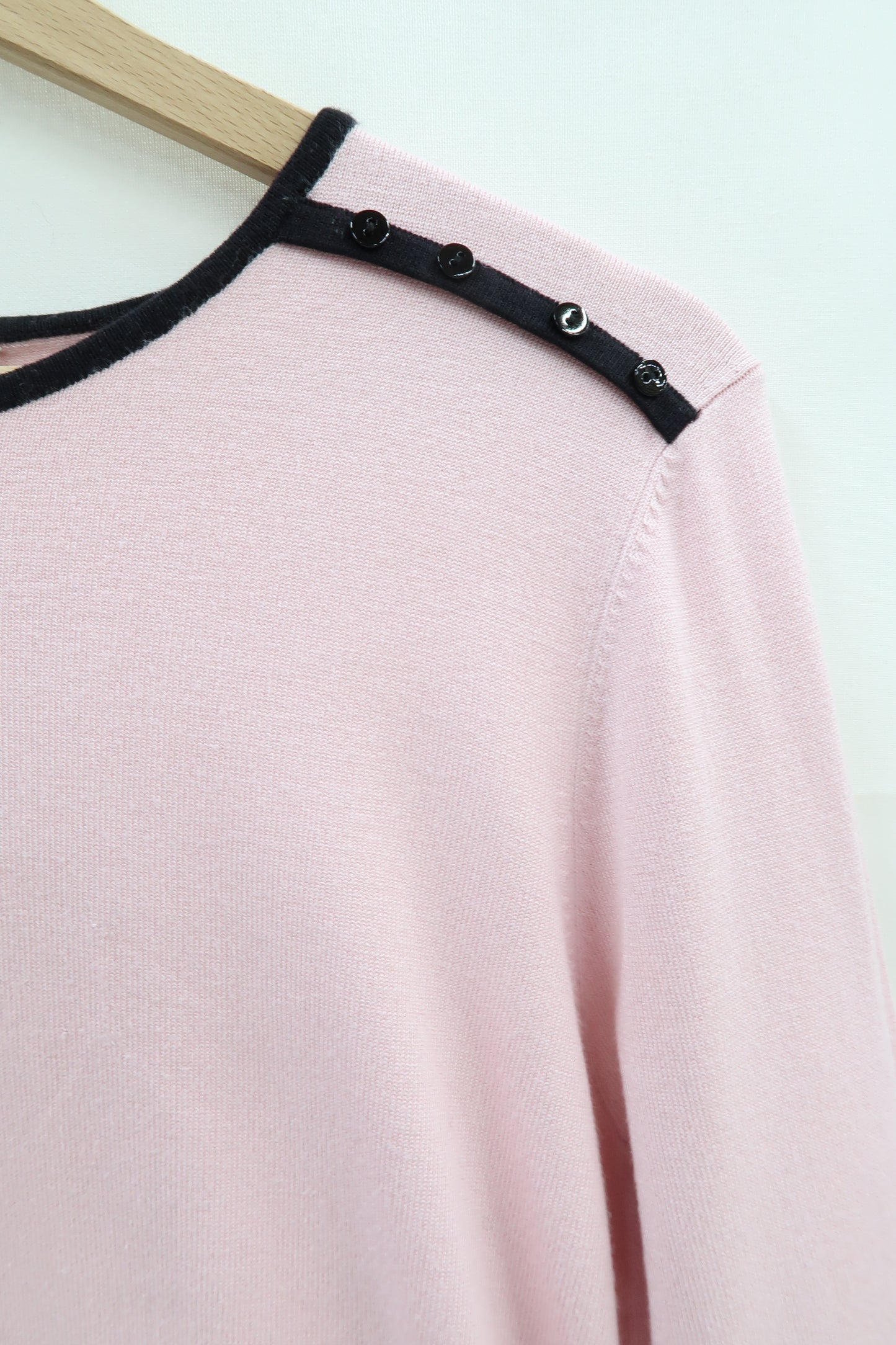 Pull rose à bordures noires - Antonelle - M