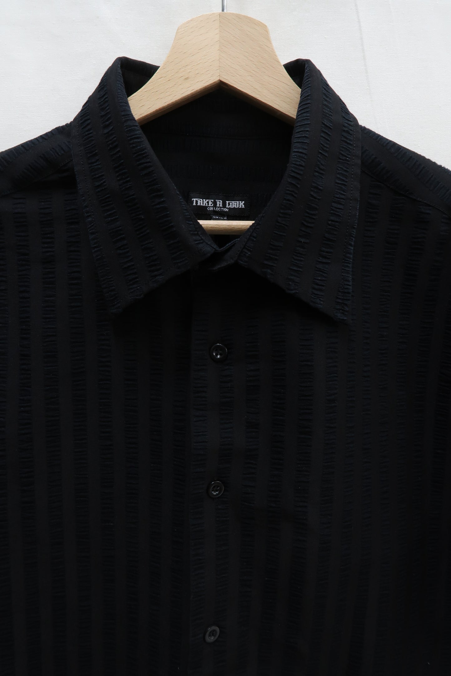 Chemise noire à manches courtes - XL