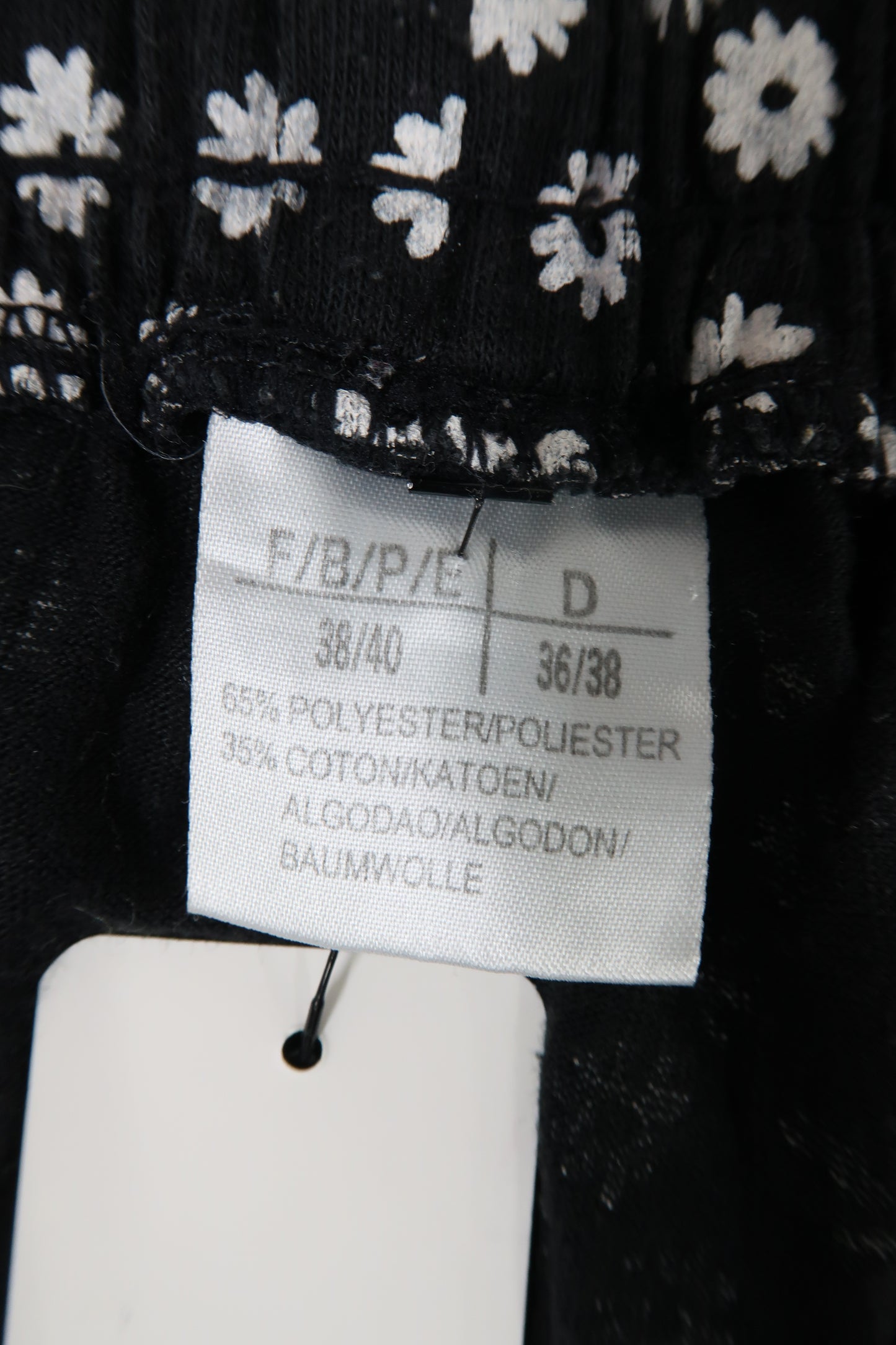 Short noir et blanc floral - M