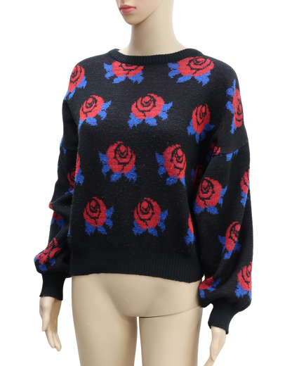 Pull noir avec des roses - S