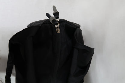 Sac à main noir en tissu impérméble