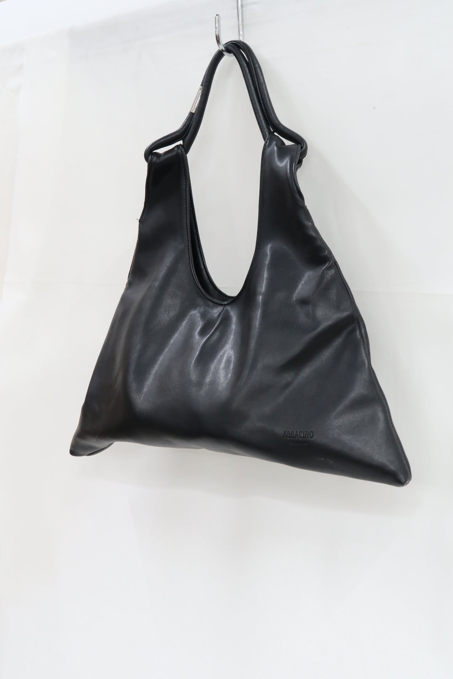 Sac à main noir en cuir triangulaire - Abbacino