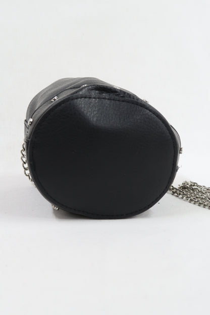 Besace noire cloutée - Bershka